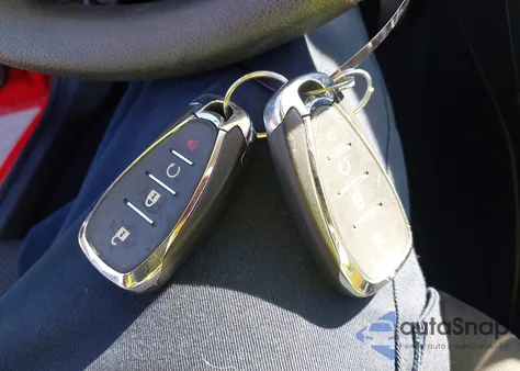 2017 Chevrolet Cruze Lt Auto z USA, uszkodzony, nr VIN 3G1BE6SM2HS588414